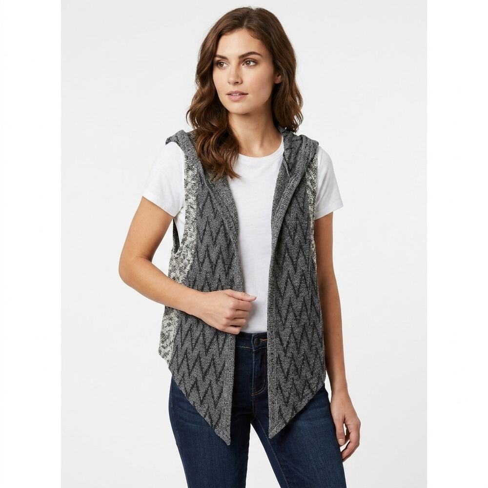 BKE BKEPD1528 Gray Geometric Lightweight Jacket Women Knit Size One Size